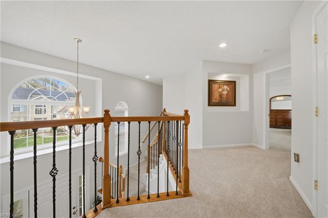 270 Carawan LN, Chesapeake, VA 23322