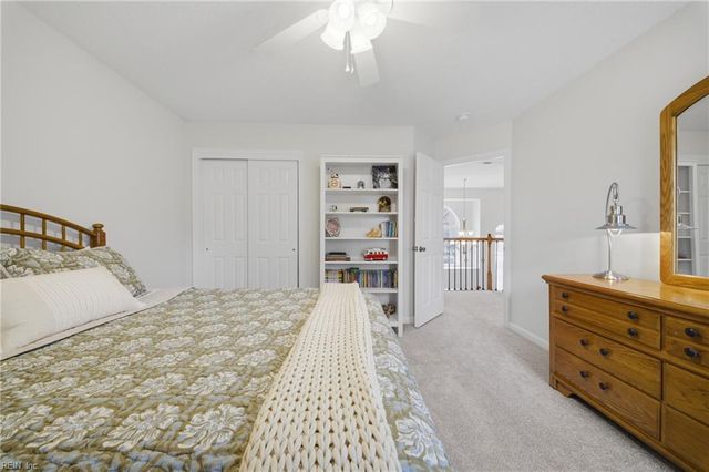 270 Carawan LN, Chesapeake, VA 23322