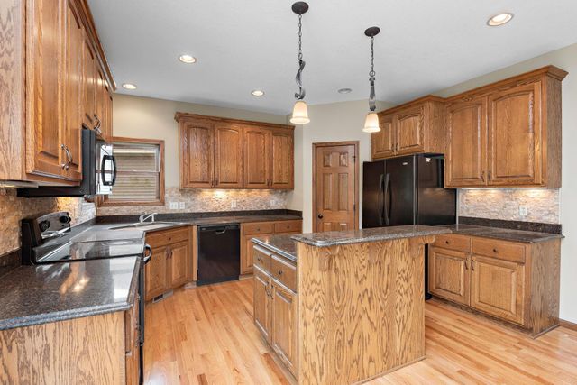 1986 Laquey Avenue NE, Saint Michael, MN 55376