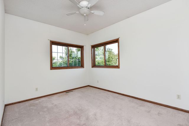 1986 Laquey Avenue NE, Saint Michael, MN 55376