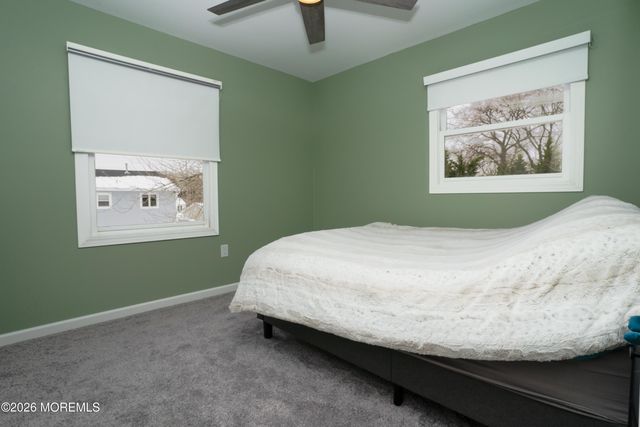 29 Maple Street, Middletown, NJ 07758