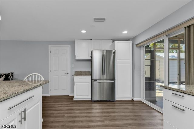 433 Glenridge AVE NW, Port Charlotte, FL 33952
