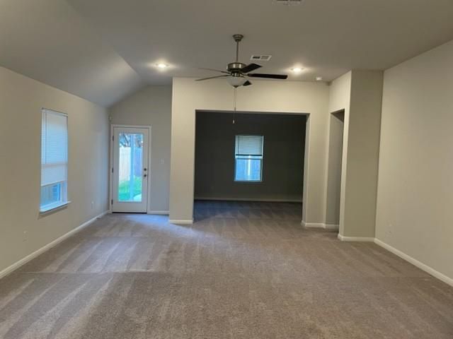 417 Bright Star LN, Georgetown, TX 78628