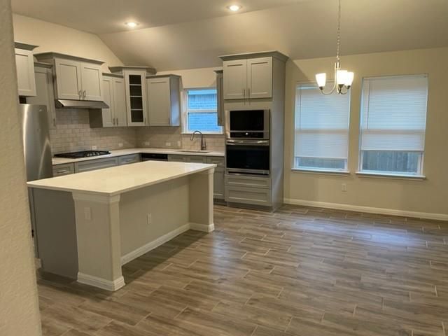 417 Bright Star LN, Georgetown, TX 78628