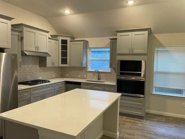 417 Bright Star LN, Georgetown, TX 78628