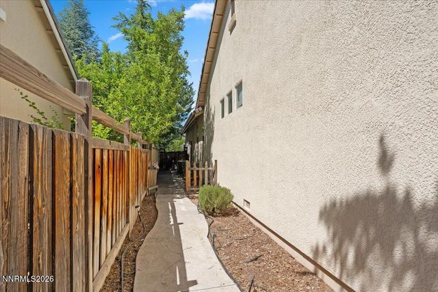 3083 Ten Mile Drive, Sparks, NV 89436