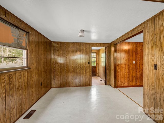 238 Howell Road, Lake Lure, NC 28746