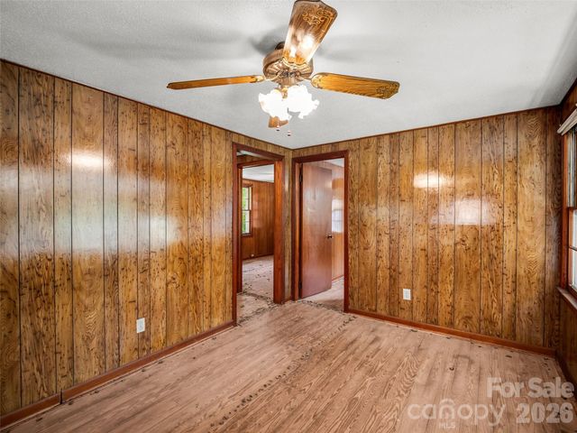 238 Howell Road, Lake Lure, NC 28746