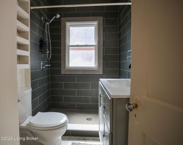 2221 Beargrass Ave, Louisville, KY 40218