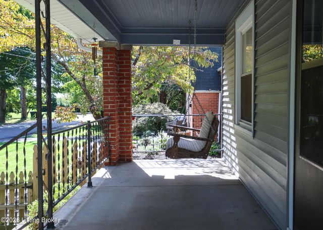 2221 Beargrass Ave, Louisville, KY 40218