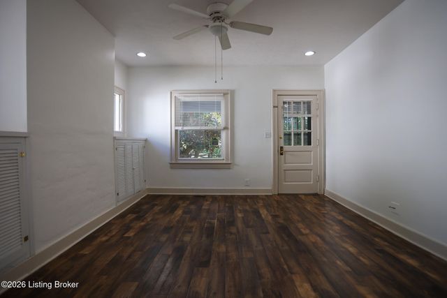 2221 Beargrass Ave, Louisville, KY 40218
