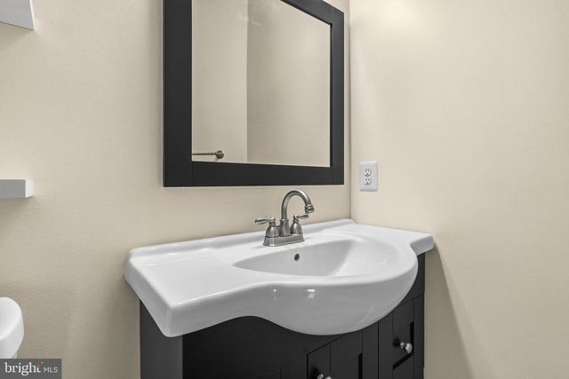 299 SAINT MICHAELS CIR, Odenton, MD 21113