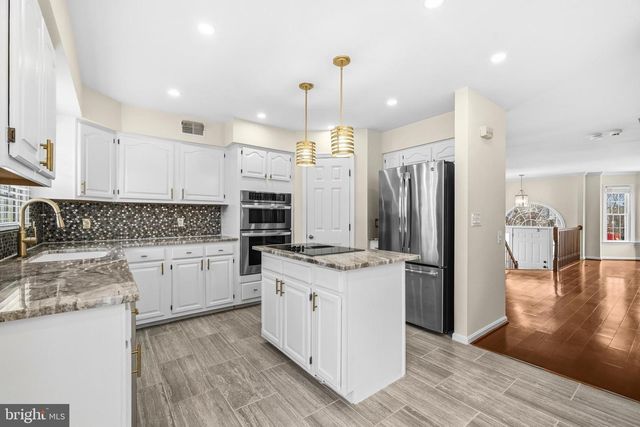 299 SAINT MICHAELS CIR, Odenton, MD 21113