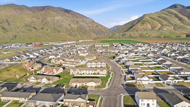 419 S 1250 E, Hyrum, UT 84319