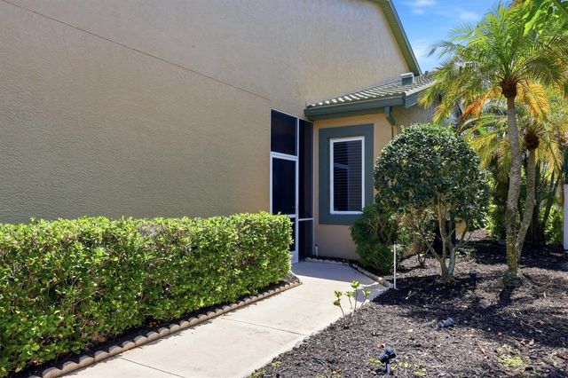 8549 54TH AVENUE CIRCLE E, Bradenton, FL 34211