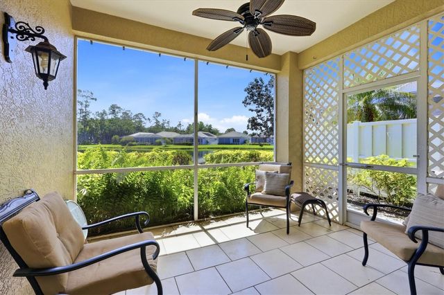 8549 54TH AVENUE CIRCLE E, Bradenton, FL 34211