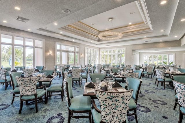 8549 54TH AVENUE CIRCLE E, Bradenton, FL 34211