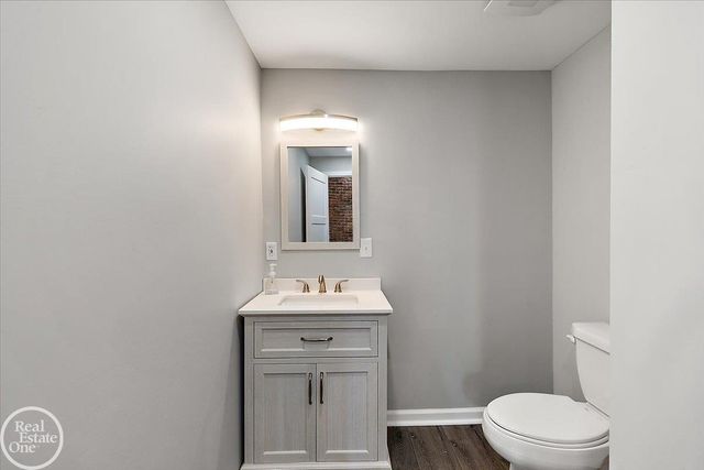 1765 E Predmore Road, Oakland Twp, MI 48363