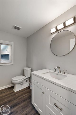 1765 E Predmore Road, Oakland Twp, MI 48363