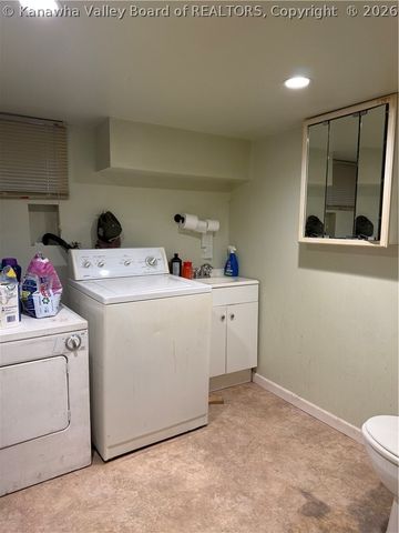 1123 Beech Avenue, Charleston, WV 25312