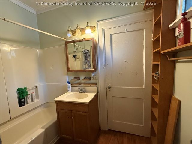 1123 Beech Avenue, Charleston, WV 25312