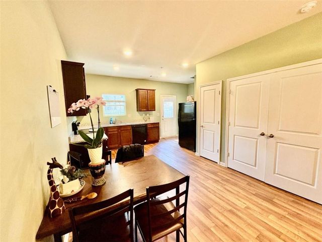 2176 Cypress Lane, Atlanta, GA 30331