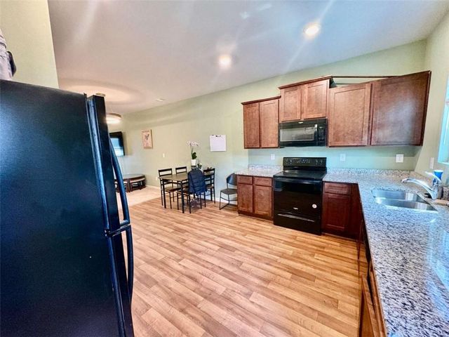 2176 Cypress Lane, Atlanta, GA 30331