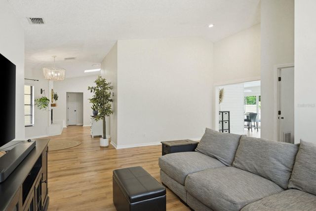 1011 RIDGE DRIVE, Palm Harbor, FL 34683