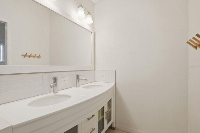 1011 RIDGE DRIVE, Palm Harbor, FL 34683