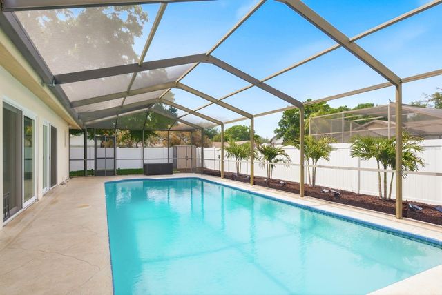 1011 RIDGE DRIVE, Palm Harbor, FL 34683