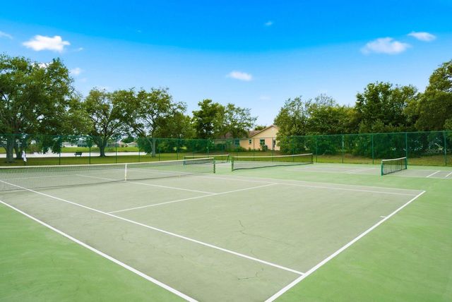 1011 RIDGE DRIVE, Palm Harbor, FL 34683