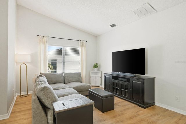 1011 RIDGE DRIVE, Palm Harbor, FL 34683