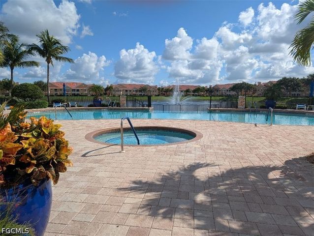 1813 Concordia Lake CIR 2006, Cape Coral, FL 33909