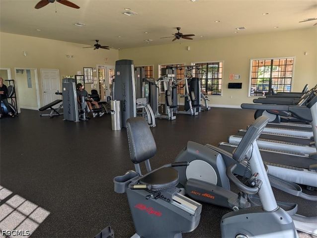 1813 Concordia Lake CIR 2006, Cape Coral, FL 33909