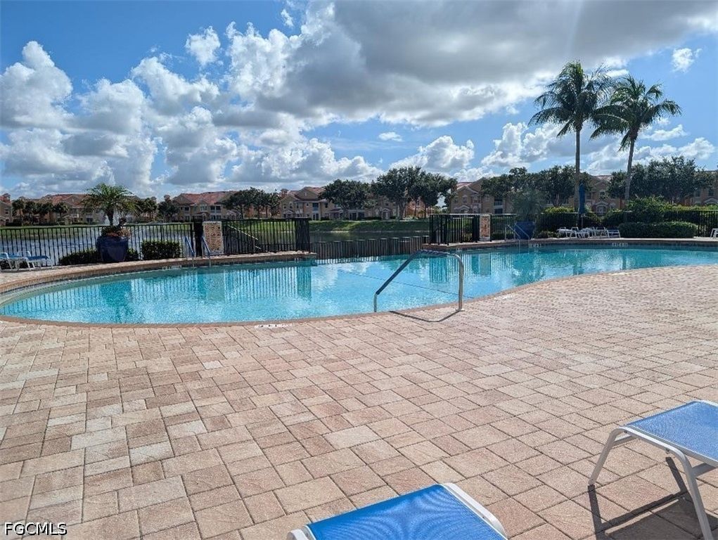 1813 Concordia Lake CIR 2006, Cape Coral, FL 33909
