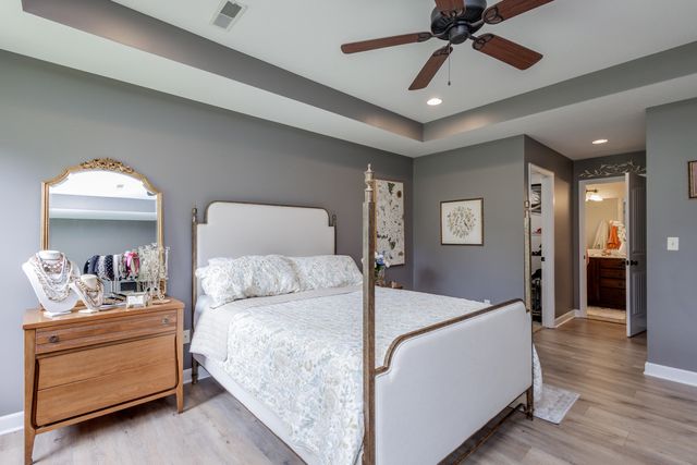 4004 EAGLE VIEW CT, Columbia, MO 65203