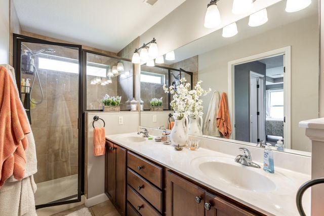4004 EAGLE VIEW CT, Columbia, MO 65203
