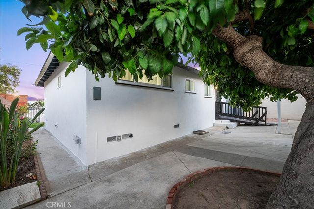 2023 Border Avenue, Torrance, CA 90501