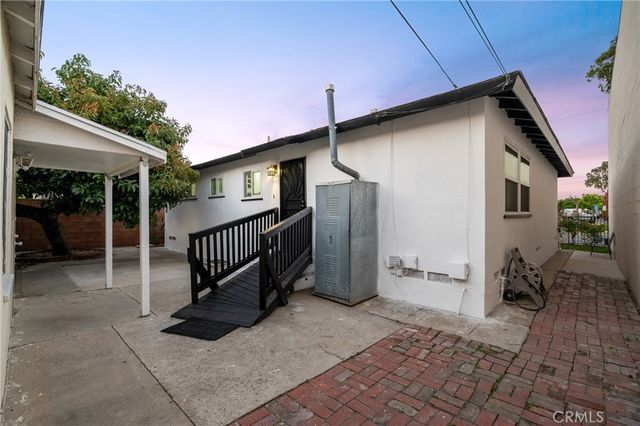 2023 Border Avenue, Torrance, CA 90501