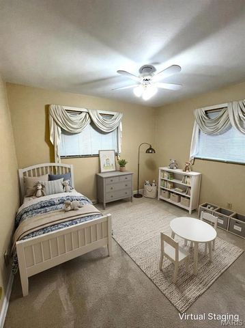 1790 Bobbinray Avenue, Florissant, MO 63031