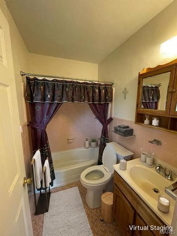1790 Bobbinray Avenue, Florissant, MO 63031
