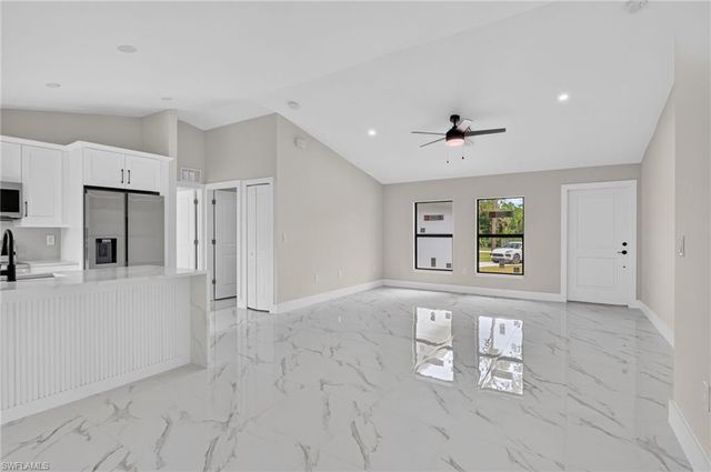 436 41st AVE NE, Naples, FL 34120
