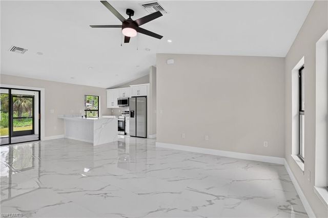 436 41st AVE NE, Naples, FL 34120
