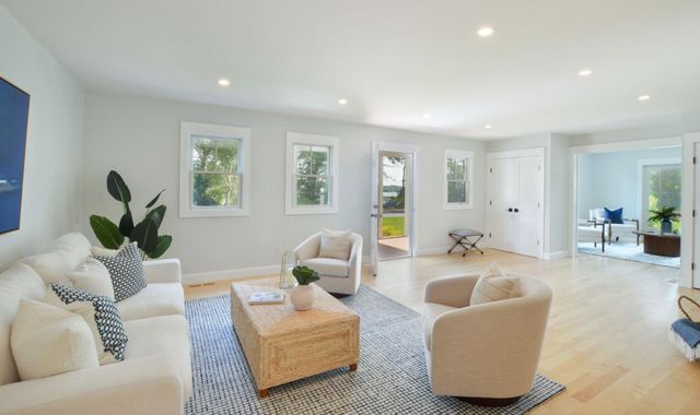 73 Tern Lane, Centerville, MA 02632