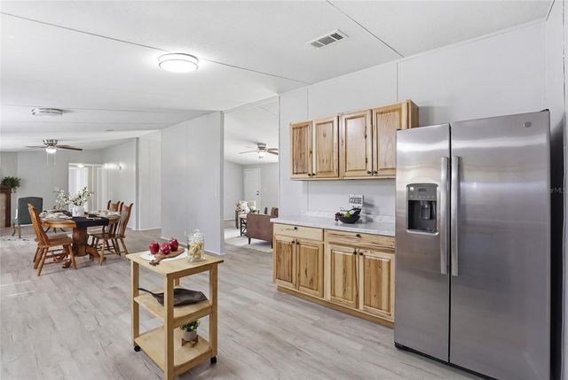 8469 SE 71ST STREET, Newberry, FL 32669