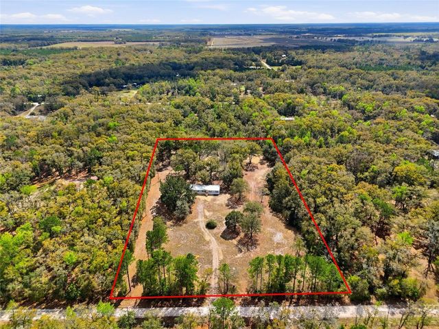 8469 SE 71ST STREET, Newberry, FL 32669