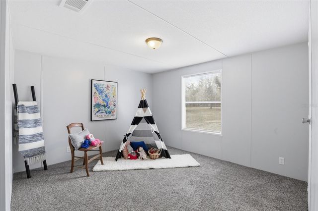 8469 SE 71ST STREET, Newberry, FL 32669