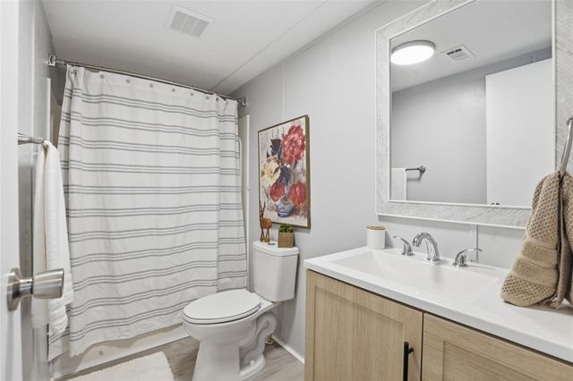 8469 SE 71ST STREET, Newberry, FL 32669