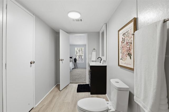 8469 SE 71ST STREET, Newberry, FL 32669