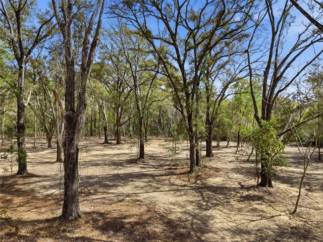 8469 SE 71ST STREET, Newberry, FL 32669